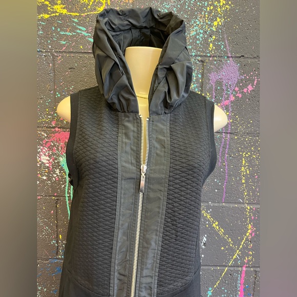 LA-EL COUTURE BLACK QUILTED VEST DRESS - Picture 3 of 16